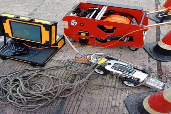 木兰CCTV管道检测机器人