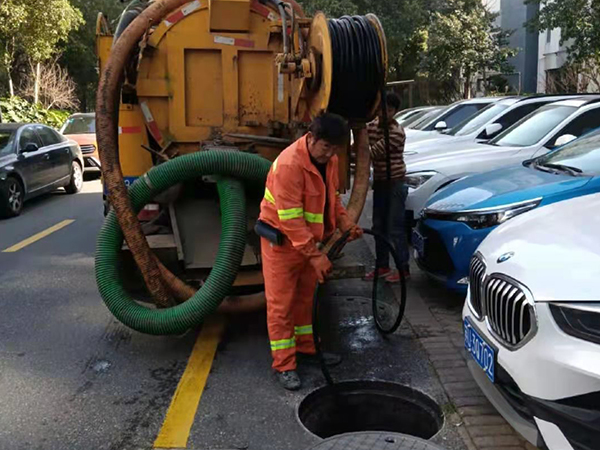 木兰排污管道清淤